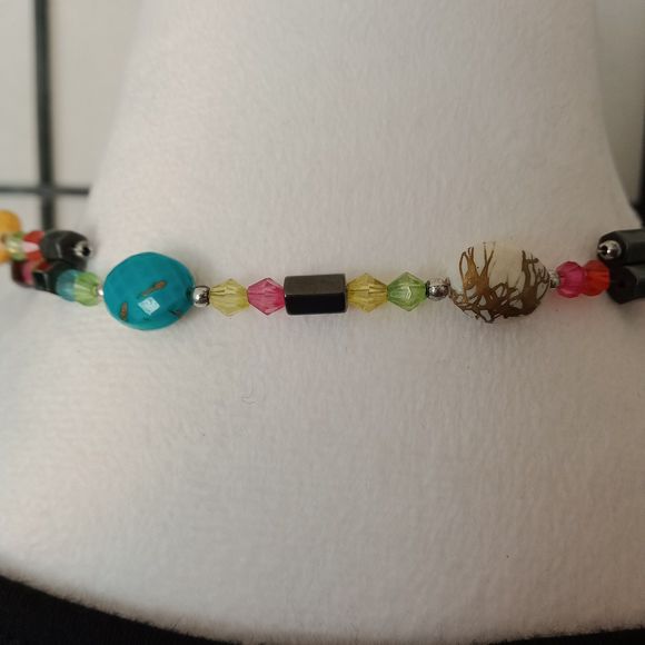 MAGNETIC 34.5" Boho Necklace Multi-Color - Picture 6 of 8